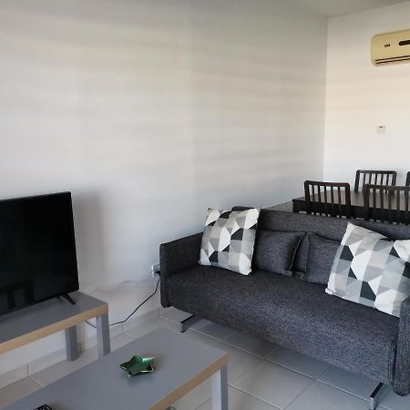 Iris Village, Near Kings Avenue Mall - By Imh Travel & Tours Paphos Eksteriør bilde