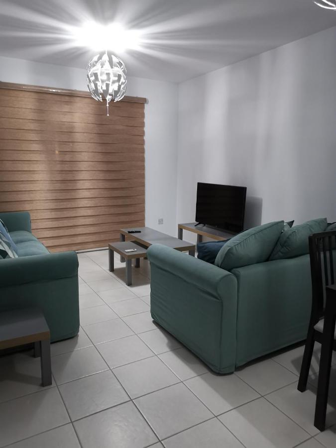 Iris Village, Near Kings Avenue Mall - By Imh Travel & Tours Paphos Eksteriør bilde