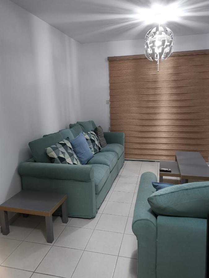 Iris Village, Near Kings Avenue Mall - By Imh Travel & Tours Paphos Eksteriør bilde